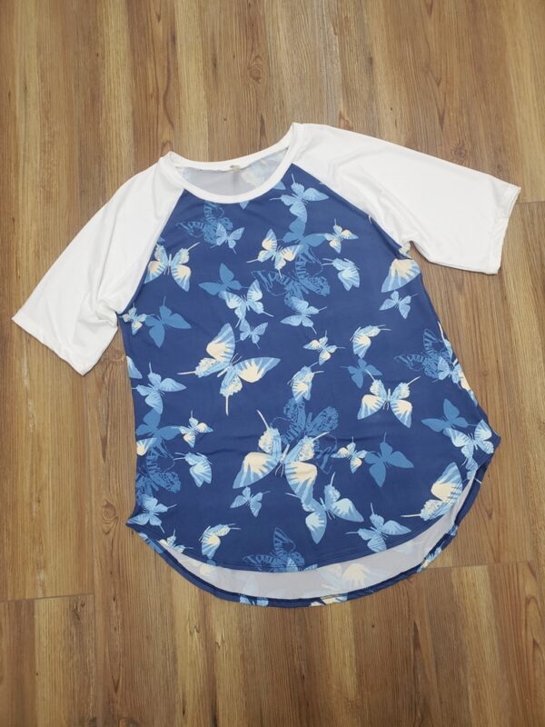 Caitlin Super Soft Butterfly Print Pullover Top Plus With Short Raglan Sleeves |AeyrApparel.com