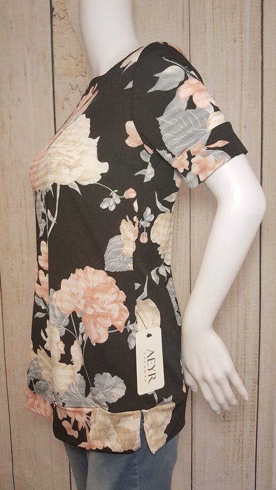 Jasslyn Floral Shadow Stripe Short Sleeve Pullover | AeyrApparel.com